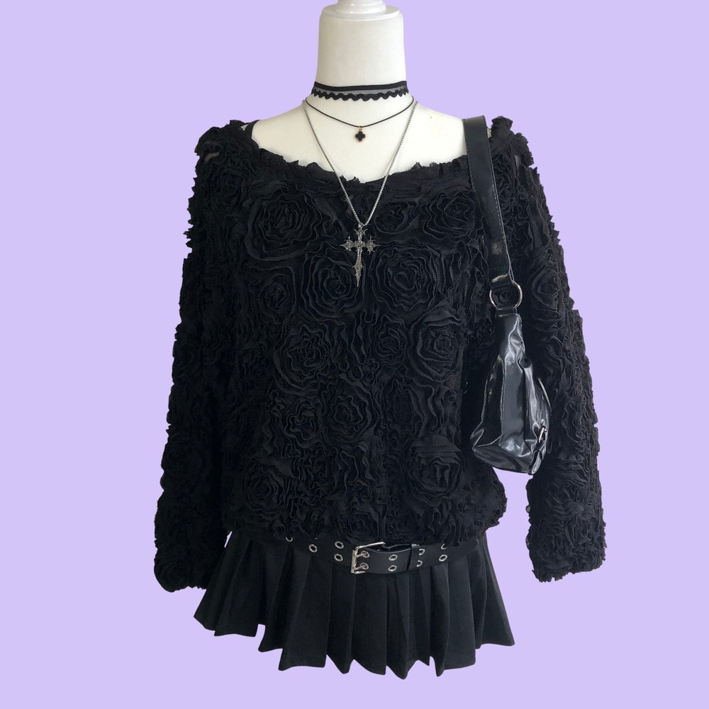 American Apparel 3D Rose Rosette Textured Black Sweater Top Womens One Size